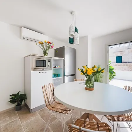 דירה Helloapulia - Don Nino - Panoramic Terrace With Sea View פולינאנו א מארה